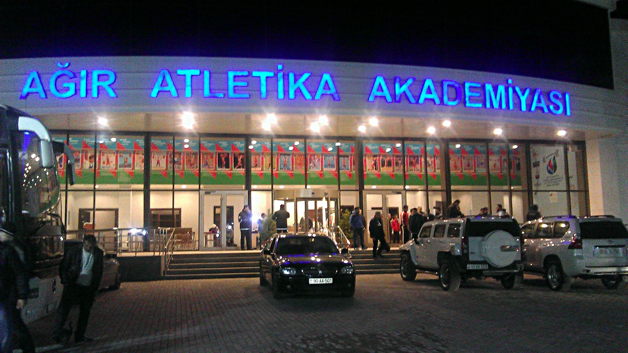 1268081_222392694607320_1017315284_o